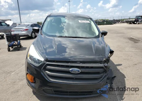 2017 Ford Escape S z USA, uszkodzony, nr VIN 1FMCU0F71HUB23148